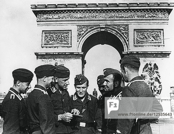 Occupying German troops at the Arc de Triomphe  Paris  June 1940. Artist: Unknown