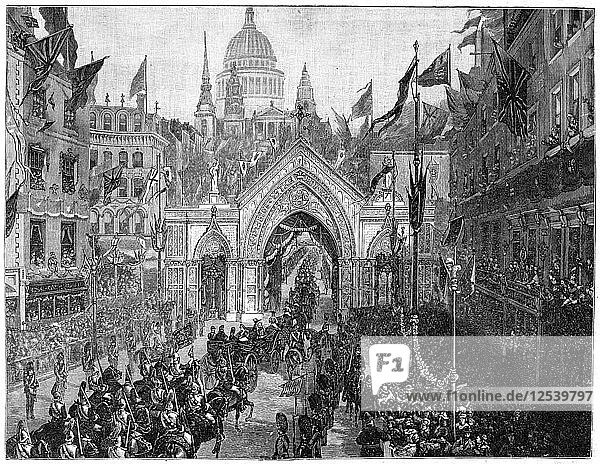 The procession at Ludgate Hill  Thanksgiving Day  London  1900.Artist: N Chevalier