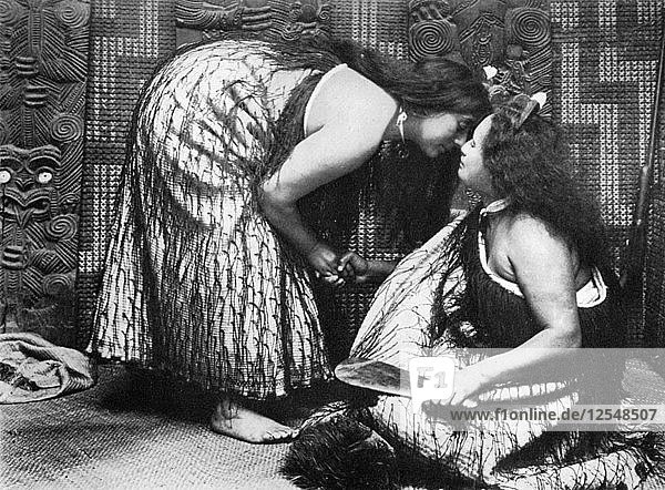 Hongi Maori Grußformeln  1908-1909  Künstler: JL Martin