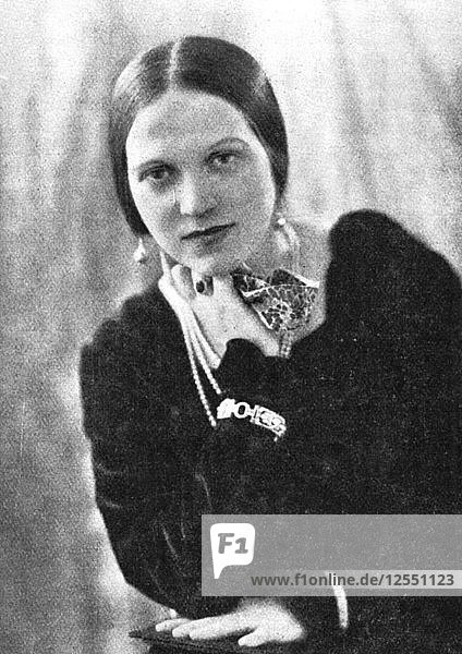 Ethel Edith Mannin (1900-1984)  British novelist and travel writer  early 20th century. Artist: Unknown