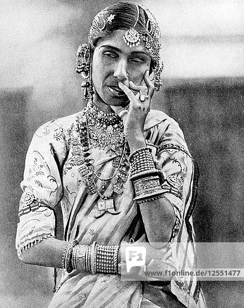 Indisches Nautch-Mädchen  1936. Künstler: Unbekannt