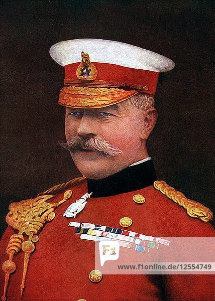 Feldmarschall Earl Kitchener von Khartum  Kriegsminister  1914-1916  (um 1920). Künstler: Russell & Söhne