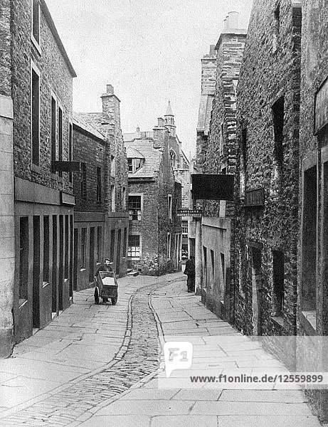 Eine Straße in Stromness  Orkney  Schottland  1924-1926. Künstler: Thomas Kent
