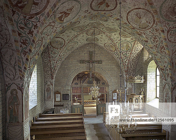 Innenraum der Kirche von Husaby  Schweden. Künstler: Göran Algård