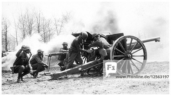 Artillery training  Fort Sheridan  Illinois  USA  1932. Artist: Unknown