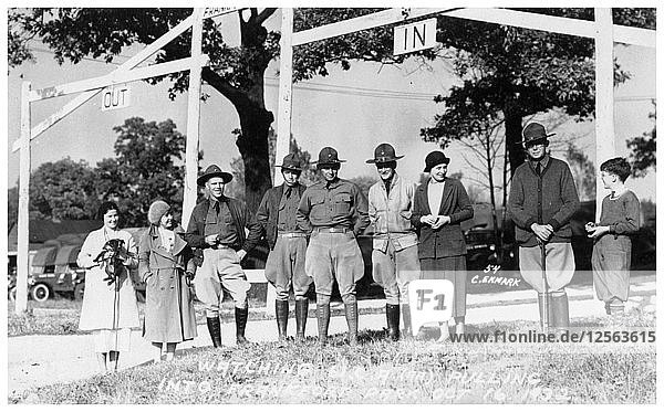 Soldaten der 61st Cavalry Artillery  Frankfort Park  Illinois  USA  1932. Künstler: Ekmark Foto
