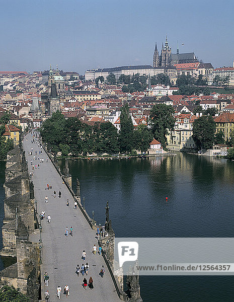 Karlsbrücke  Prag  Tschechische Republik.