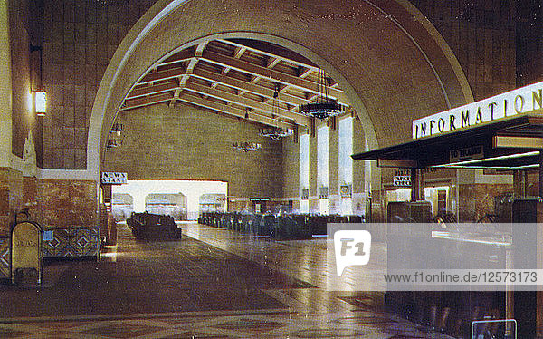 Warteraum  Union Station  Los Angeles  Kalifornien  USA  1953. Künstler: Unbekannt