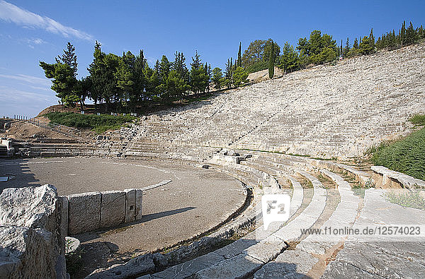 Ein Theater in Argos  Griechenland. Künstler: Samuel Magal