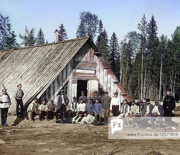 Österreichisch-ungarische Kriegsgefangene in der Nähe einer Kaserne  Karelien  Russland  Erster Weltkrieg  1915. Künstler: Sergey Mikhaylovich Prokudin-Gorsky