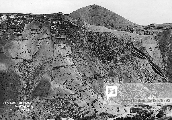 Vulkankrater zwischen Las Palmas und Atalaya  Gran Canaria  Kanarische Inseln  Spanien  20. Jahrhundert. Künstler: Unbekannt