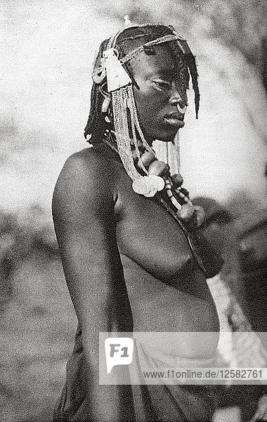 Arabische Frau aus dem Südsudan  Abu Matarik bis Halfa  Sudan  1925 (1927). Künstler: Thomas A. Glover