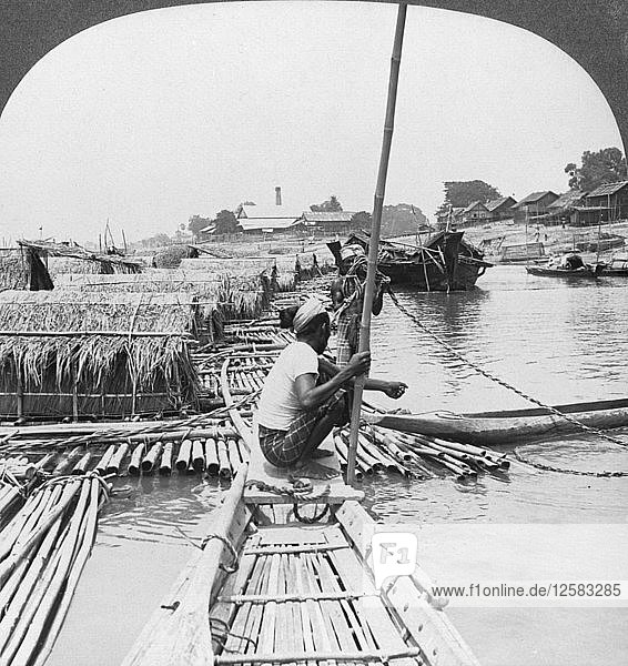 Flöße auf dem Irrawaddy-Fluss  Mandalay  Birma  1908. Künstler: Stereo Travel Co
