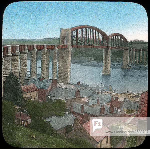Royal Albert Bridge  Saltash  Cornwall  Ende des 19. oder Anfang des 20. Jahrhunderts. Künstler: Church Army Laternenabteilung