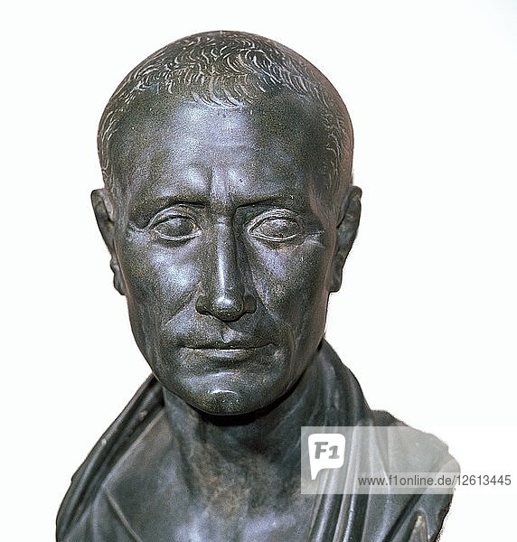 Römische Bronzebüste von Julius Caesar  1. Jahrhundert v. Chr. Künstler: Unbekannt