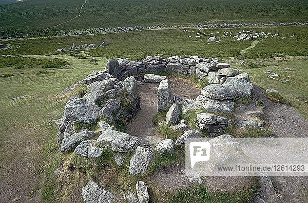 Hüttenkreise im Dartmoor  21. Jahrhundert vor Christus. Künstler: Unbekannt