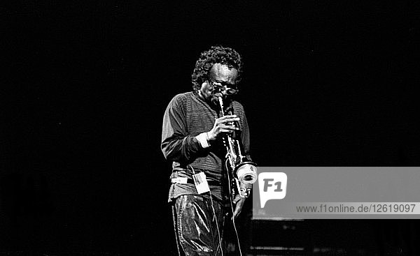 Miles Davis  RFH  London  1989. Künstler: Brian OConnor.