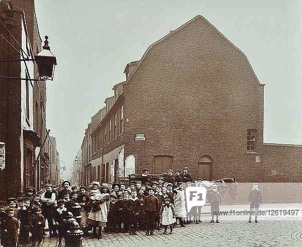 Crowd of East End children  Red Lion Street  Wapping  London  1904. Artist: Unknown.