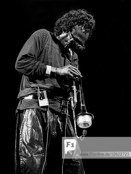 Miles Davis  Royal Festival Hall  London  1989. Künstler: Brian OConnor.