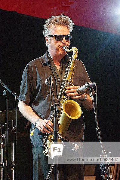 Julian Siegel  Love Supreme Jazz Festival  Glynde Place  East Sussex  2015. Künstler: Brian OConnor.
