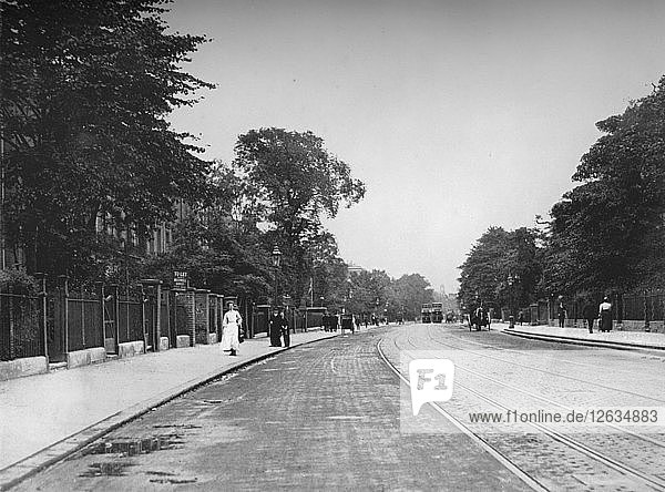 Brixton Road  um 1912  (1912). Künstler: Unbekannt.