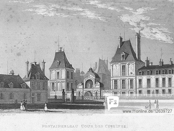 Fontainebleau  Cour des Cuisines  um 1830. Künstler: T Owen.