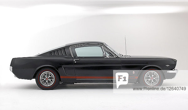 1966 Ford Mustang 289 GT. Künstler: Unbekannt.