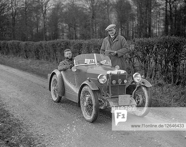 MG M Type  offizieller Wagen bei der MG Car Club Trial  1931. Künstler: Bill Brunell.