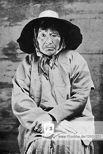 Eine Tlingit-Frau aus Alaska  1912. Künstler: Unbekannt.