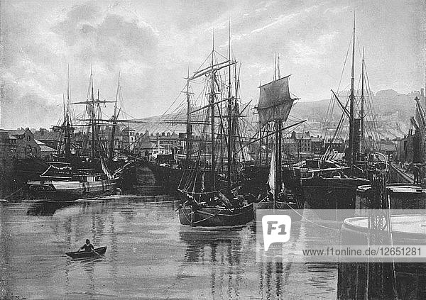 Die Docks  Whitehaven  um 1896. Künstler: Poulton & Co.