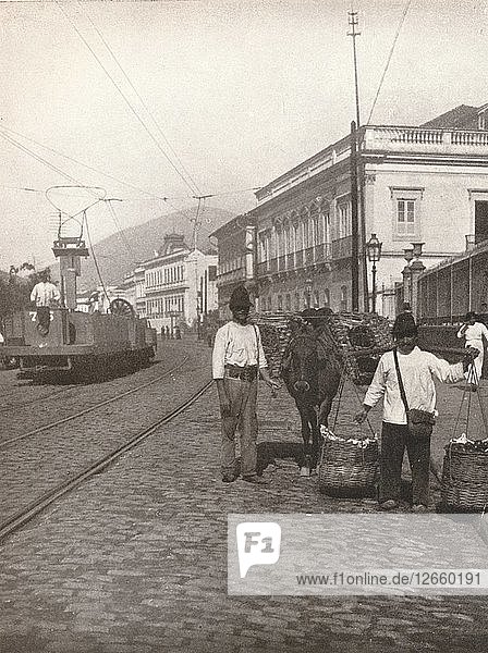 Eine Straßenszene in Botafogo  Rio  1914. Künstler: Unbekannt.