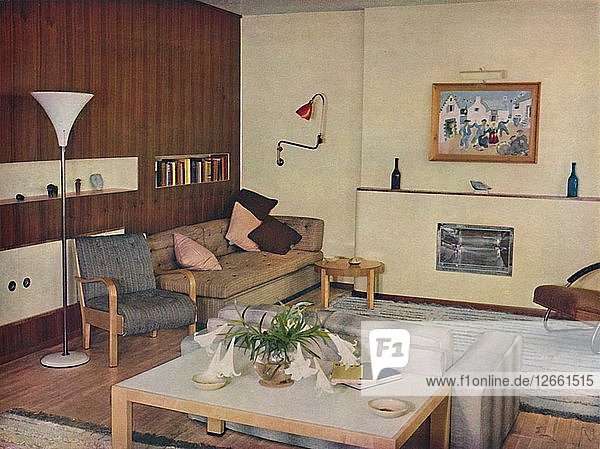 Das Wohnzimmer in einer Londoner Wohnung  umgestaltet von Serge Chermayeff  F.R.I.B.A.  1936. Künstler: Unbekannt.