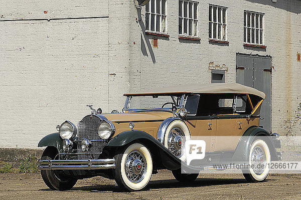 1931 Packard Deluxe Eight Artist: Unbekannt.