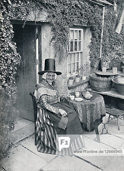 Eine alte walisische Frau  1912. Künstler: Unbekannt.