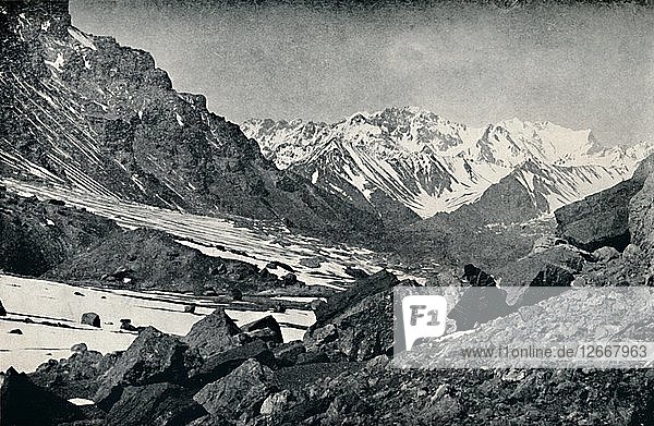 Der Südgipfel des Aconcagua  1911. Künstler: Unbekannt.