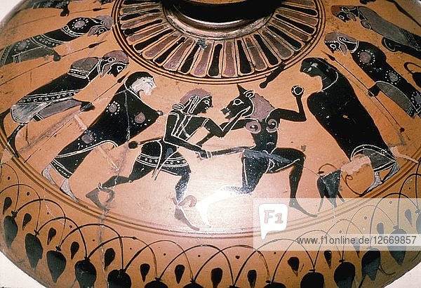 Theseus und der Minotaurus auf dem Deckel einer griechischen Schale  5. Jahrhundert v. Chr. Künstler: Unbekannt.