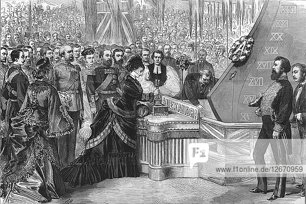 Die Prinzessin von Wales bei der Taufe des neuen Panzerschiffs Alexandra  1875. Künstler: Unbekannt.