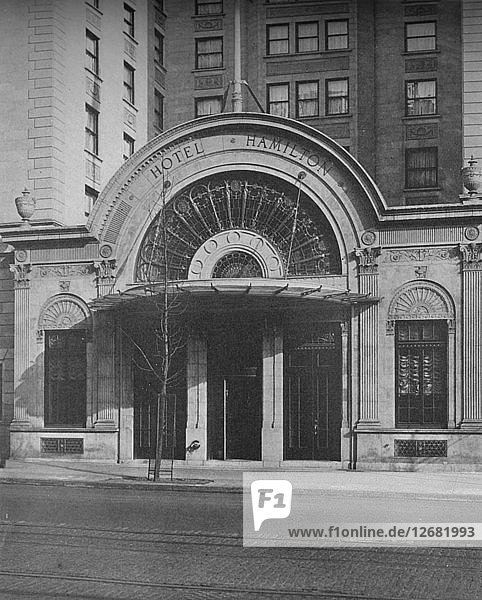 Detail des Eingangs  Hotel Hamilton  Washington DC  1923. Künstler: Unbekannt.
