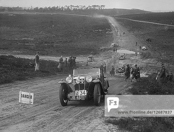 MG PA bei einer Testfahrt  Bagshot Heath  Surrey  1930er Jahre. Künstler: Bill Brunell.