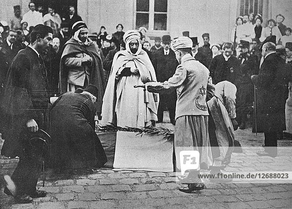 An unusual sight in Paris 1914. Artist: Unknown.