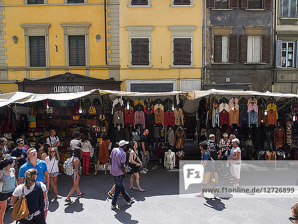 Italien  Toskana  Florenz  Stand für Lederbekleidung  Via dell'Ariento