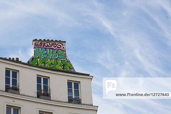 Paris  Frankreich  Boulevard Menimontant  Graffiti