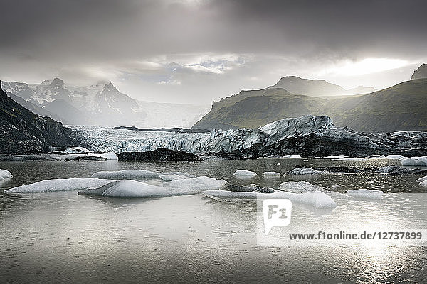 Iceland  South of Iceland  Breidarlon  Joekulsarlon glacier lake