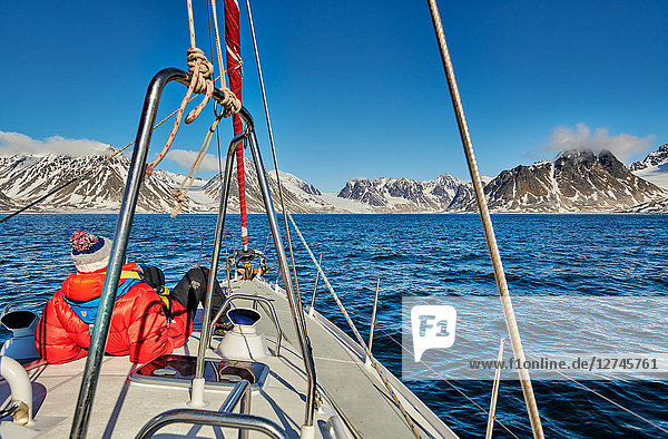 Segelschiff  Magdalenefjorden  Svalbard  Europa