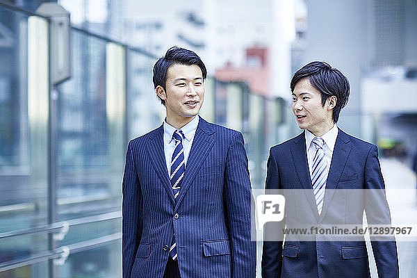 Japanese businesspeople downtown Tokyo