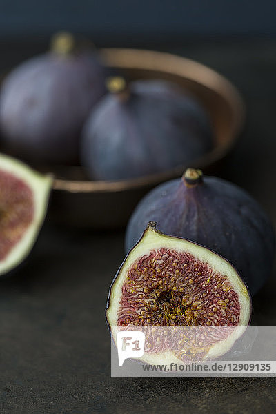 Sliced and whole fresh figs