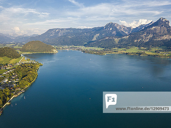 Austria  Salzkammergut  Sankt Wolfgang  Aerial view of Lake Wolfgangsee