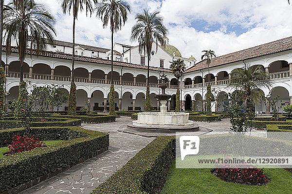 The Monastery of San Francisco  Ecuador's oldest church  founded in 1534  UNESCO World Heritage Site  Quito  Ecuador  South America