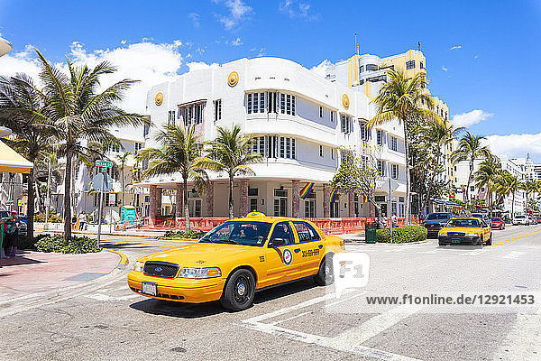 Gelbes Taxi  Ocean Drive  Miami Beach  Florida  Vereinigte Staaten von Amerika