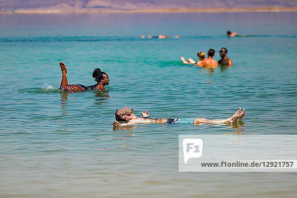 Spaß am Toten Meer  Israel  Naher Osten
